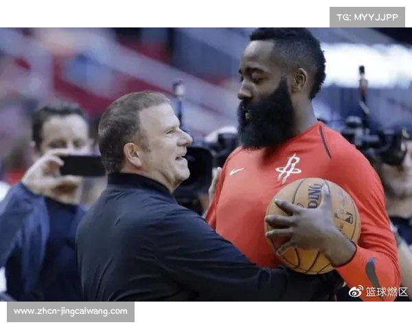 休斯顿迪纳摩球迷客场高唱助威歌热情感染全场视频走红网络