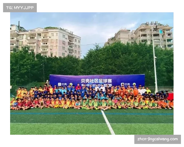 巴萨基金会走进当地社区，开展青少年足球公益培训